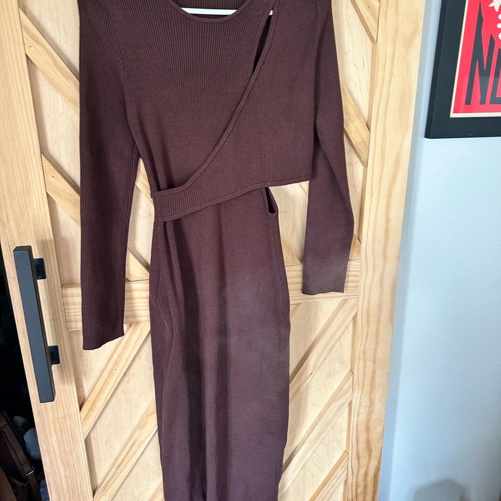 Elegant Brown Knit Dress